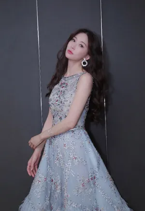 林志玲宫廷风性感写真图片_2