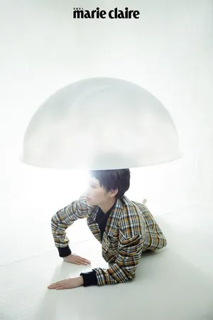 杨丞琳短发杂志封面大片写真图片_5