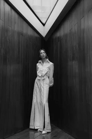 张钧甯时尚摩登魅力写真图片