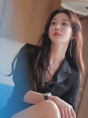 林志玲短裙美腿性感写真图片_3