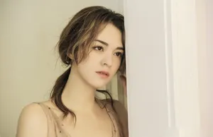 张榕容白皙居家写真图片_1