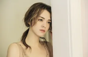 张榕容白皙居家写真图片_5