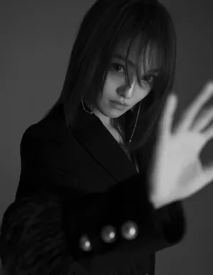 张韶涵性感时尚写真图片_6