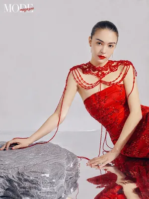 张榕容妩媚动人写真图片