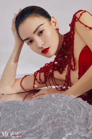 张榕容妩媚动人写真图片_8