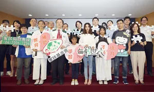 蔡依林白衫甜美活动图片_3
