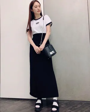 杨丞琳甜美生活照图片_2