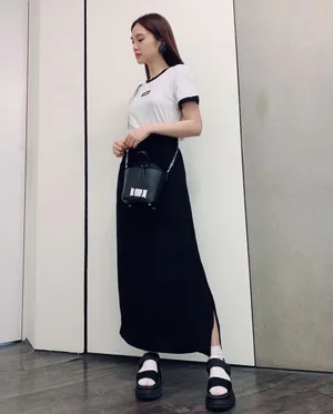 杨丞琳甜美生活照图片_3
