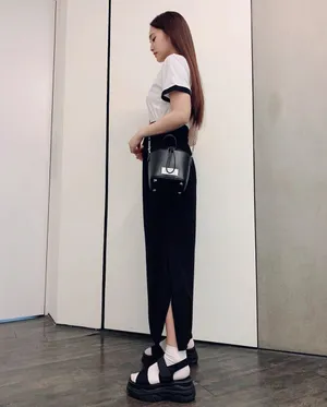 杨丞琳甜美生活照图片_5