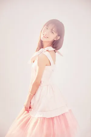 陈意涵仙气甜美婚纱写真图片_1