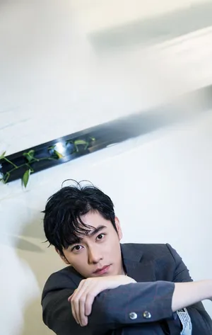 李程彬帅气英伦风写真图片_6
