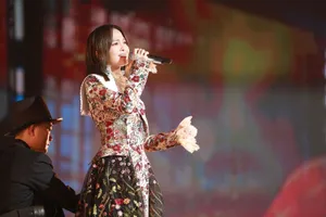 张韶涵复古宫廷风写真图片_5