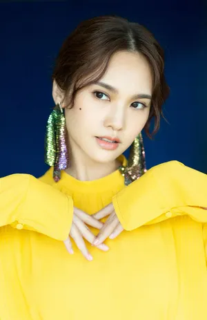 杨丞琳时尚大气写真图片_4