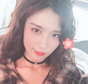 陈意涵清新甜美自拍图片_3