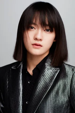 文淇金属质感西装写真图片