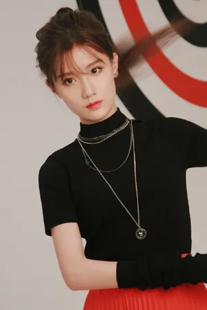 陈意涵甜美酷飒写真图片