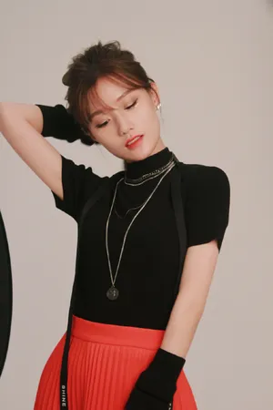 陈意涵甜美酷飒写真图片_8