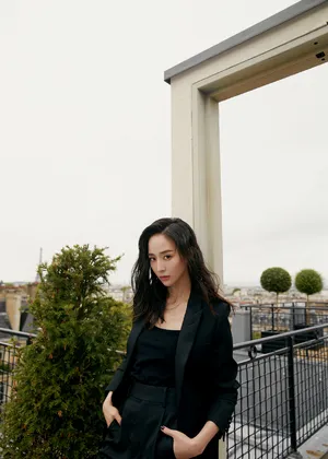 张钧甯超A西装写真图片_4