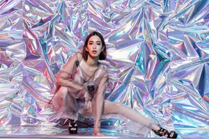 陈庭妮性感时尚写真图片_1