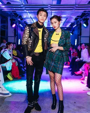邱胜翊英朗帅气写真图片