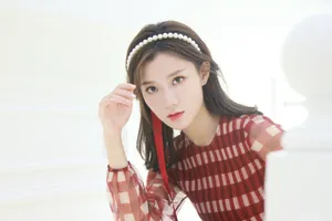 陈意涵优雅甜美写真图片_5
