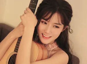 陈意涵甜美写真图片