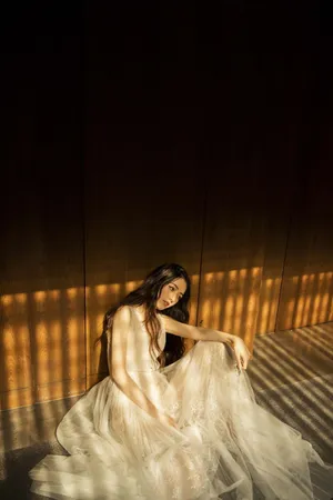 郭碧婷纯白纱裙性感写真图片_1