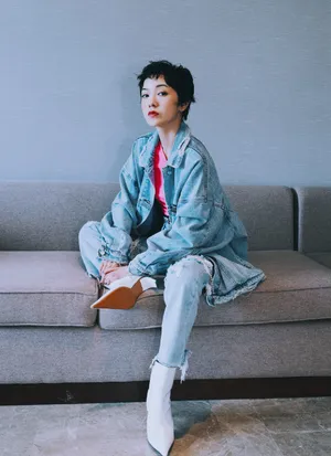 郭采洁休闲时尚活动照图片_8