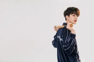 赖冠霖清爽运动风写真图片_2