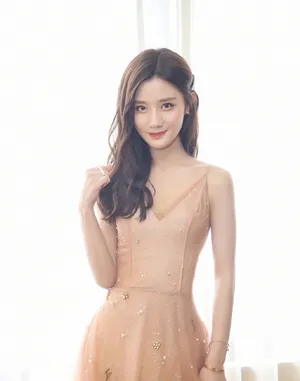 陈意涵仙气甜美写真图片