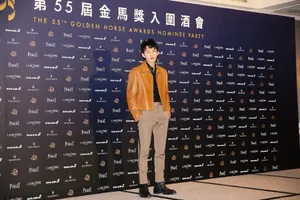 李鸿其入围酒会采访花絮照图片_2