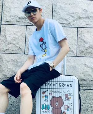 邱胜翊街拍图片_3