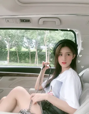 陈意涵清新俏皮图片_2