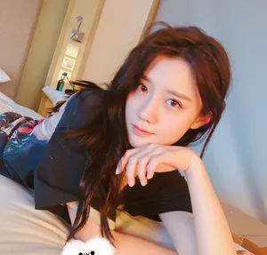 陈意涵清秀甜美自拍图片_2