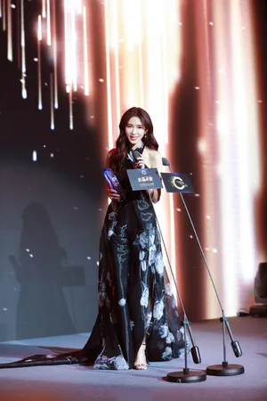林志玲性感优雅活动写真图片_2