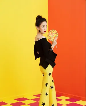 陈乔恩甜美俏皮时尚写真图片_3