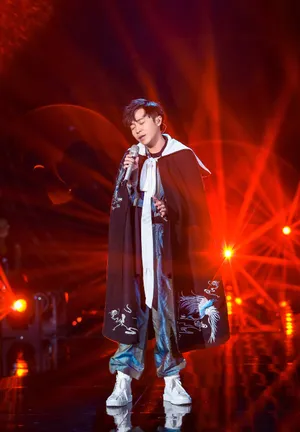 吴青峰《歌手2019》第11期剧照图片_12