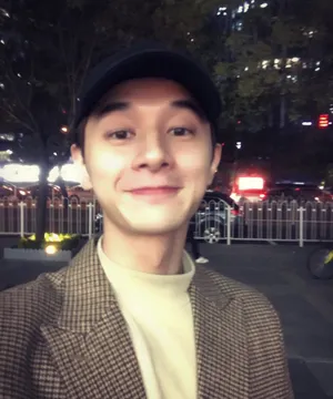 张轩睿生活照图片