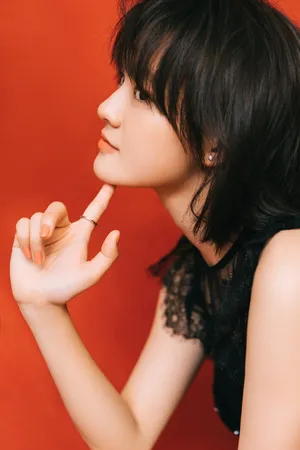 文淇38届金像奖颁奖典礼甜美写真_5