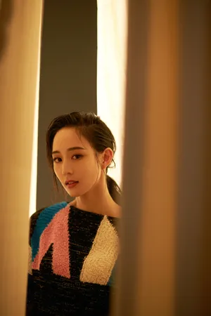 张钧甯香奈儿展性感时尚图片_2
