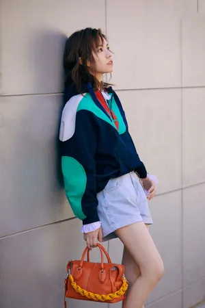 宋芸桦青春活力时尚写真图片_1