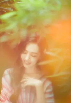 郭碧婷优雅性感户外写真图片_2