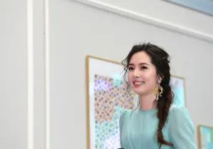 郭碧婷武汉活动照清新甜美图片_5