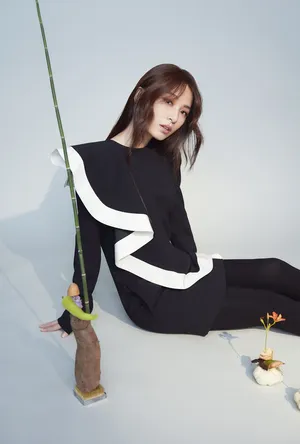 田馥甄优雅迷人时尚写真图片_6