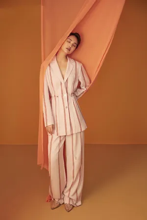 杨丞琳成熟魅力杂志封面图片_2