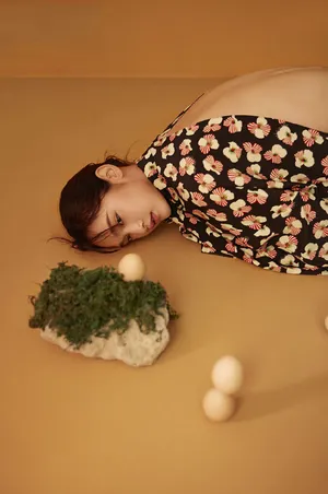 杨丞琳成熟魅力杂志封面图片_3