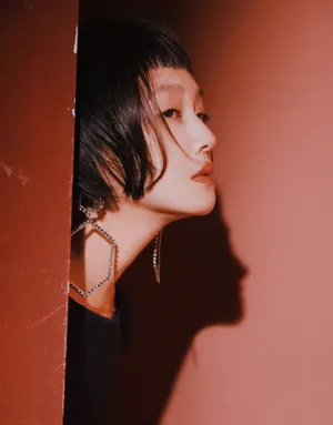 大S徐熙媛短发性感写真图片