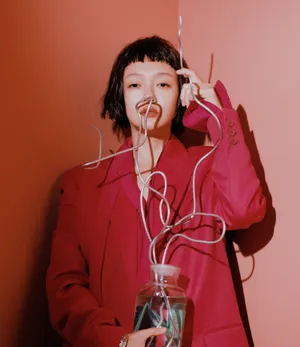 大S徐熙媛短发性感写真图片_3