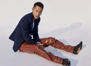 杨佑宁魅力有型时尚写真大片_2
