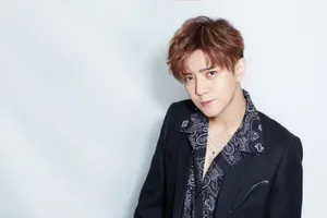 罗志祥绅士西服帅气写真图片